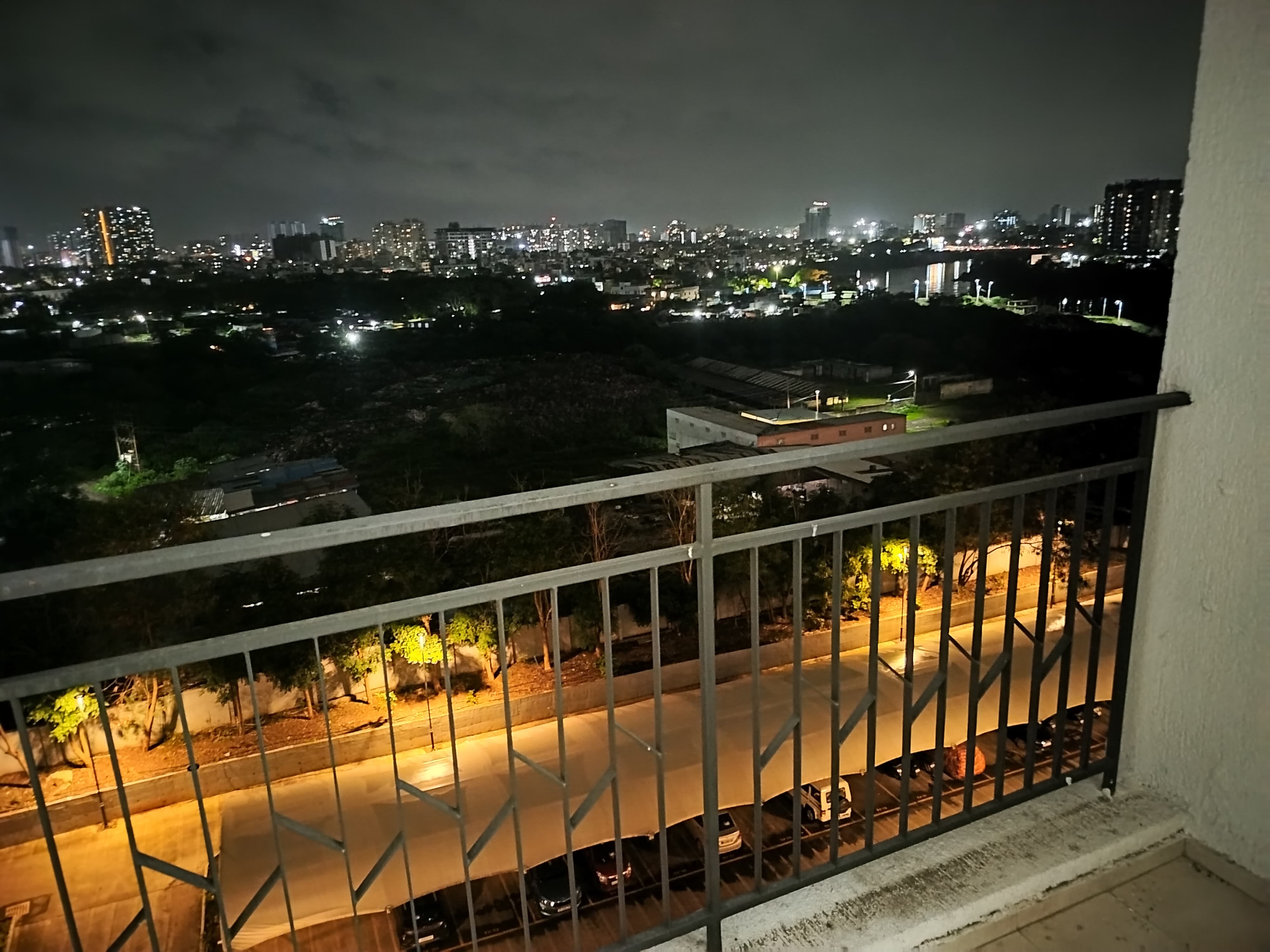 https://findmyroom-property-images-india.s3.ap-south-1.amazonaws.com/kcmal-1757384857608-83843.jpeg