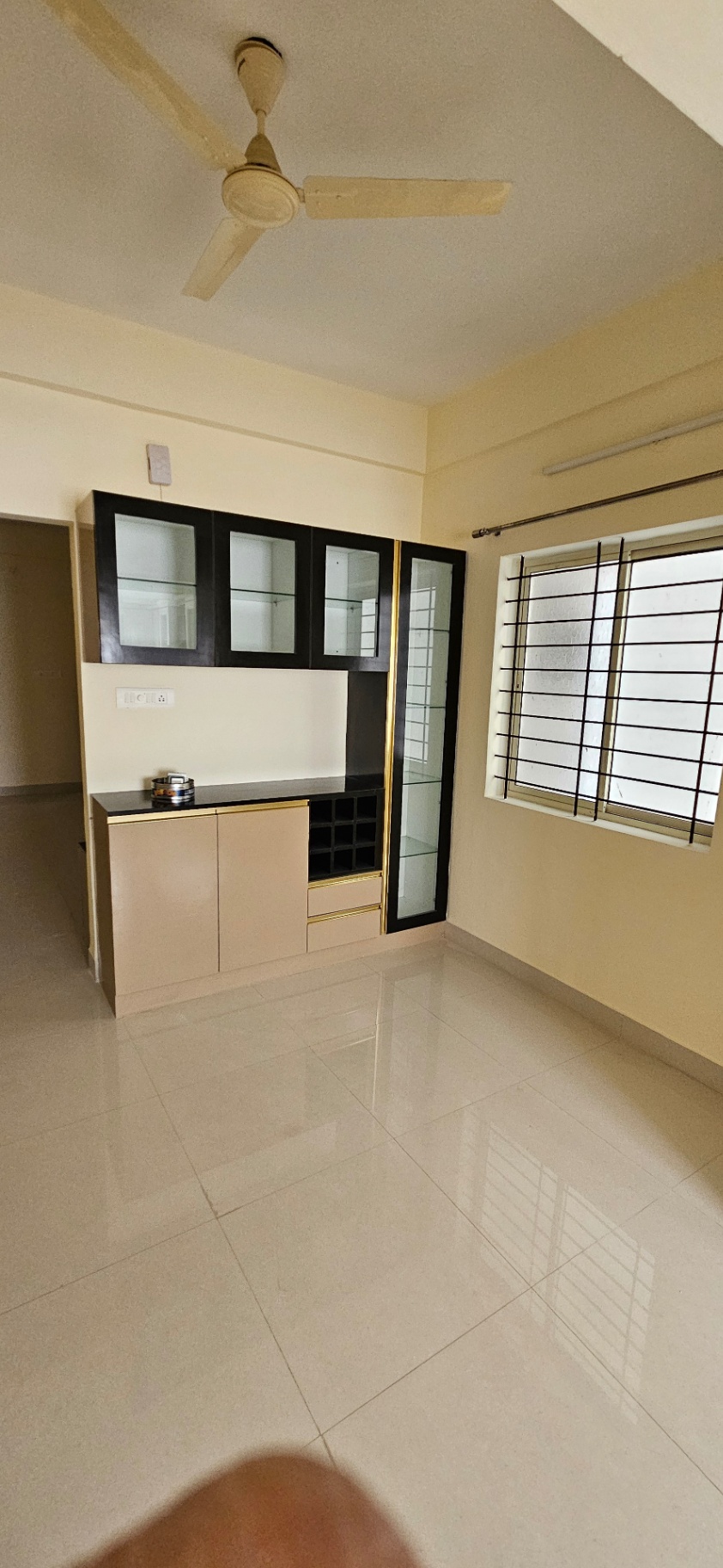 https://findmyroom-property-images-india.s3.ap-south-1.amazonaws.com/kdbmn-1767775808540-11801