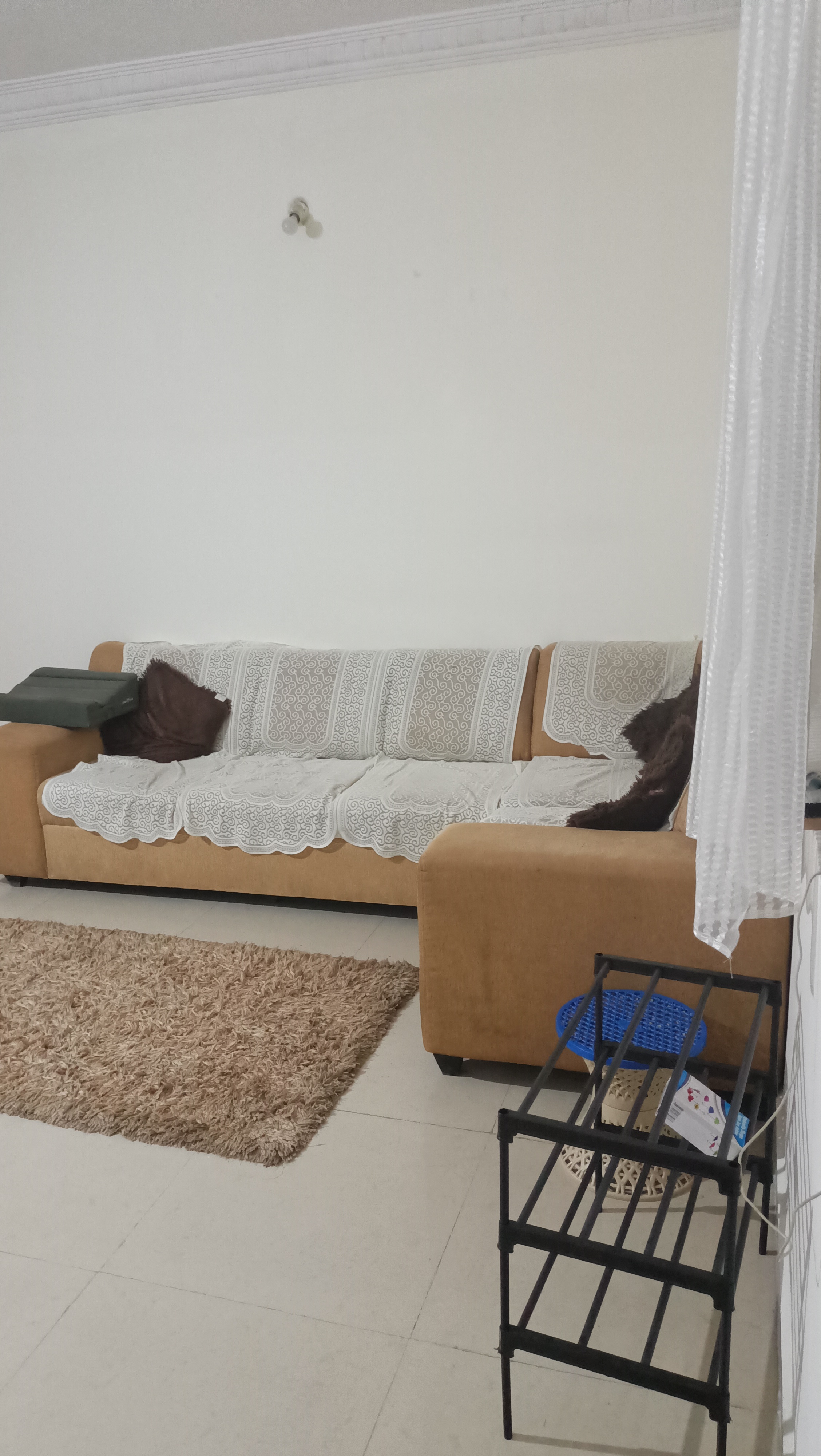 https://findmyroom-property-images-india.s3.ap-south-1.amazonaws.com/kgvmd-1753323027409-54534.jpg