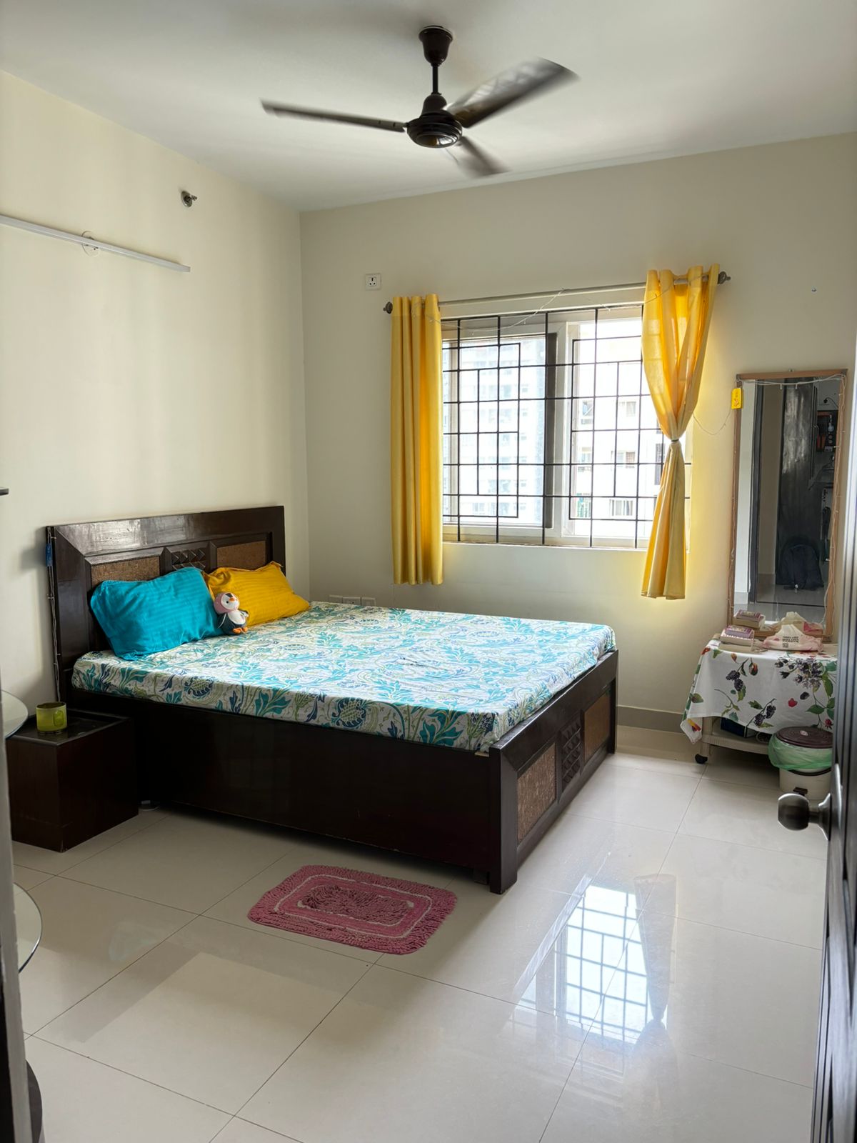 https://findmyroom-property-images-india.s3.ap-south-1.amazonaws.com/kjchl-1721713560616-60136.jpg