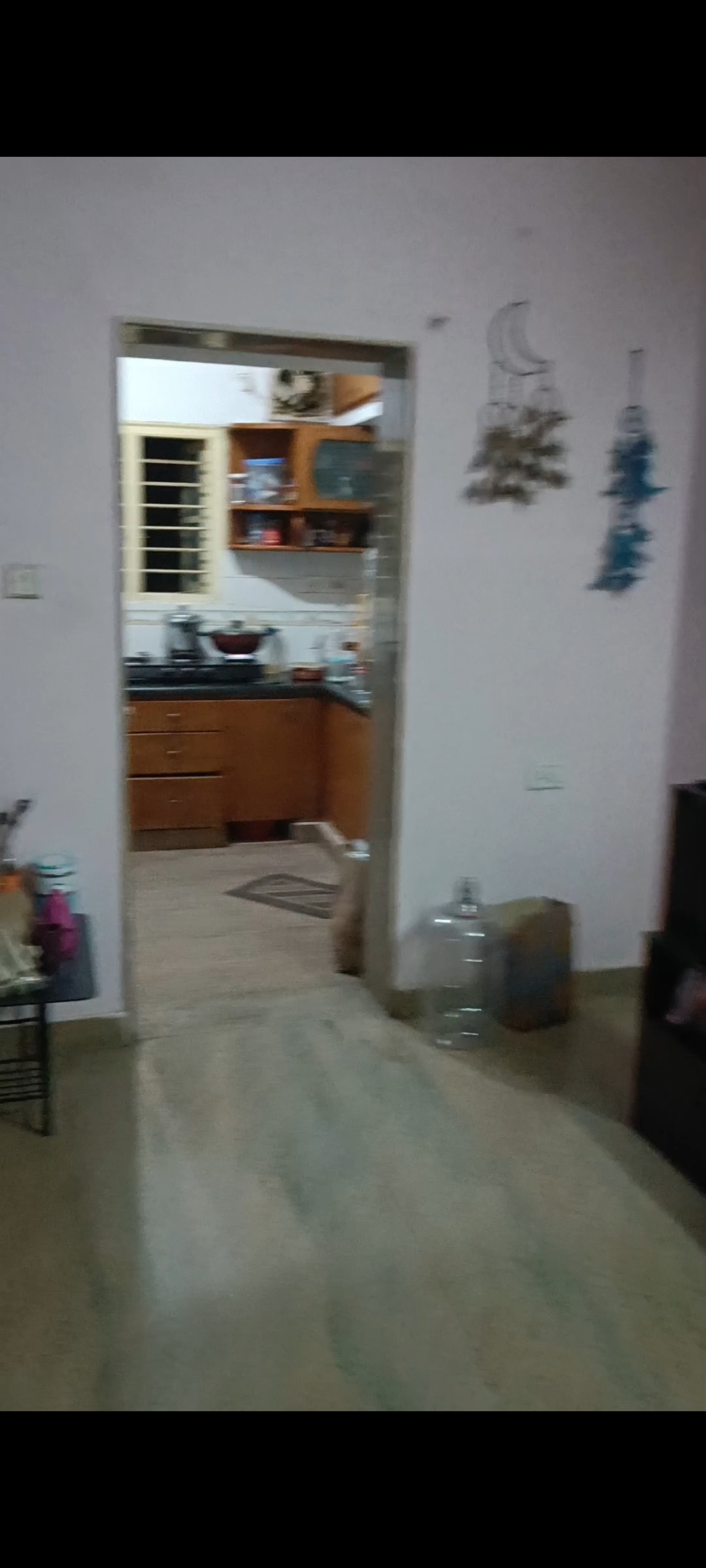 https://findmyroom-property-images-india.s3.ap-south-1.amazonaws.com/kldrm-1681410907838-38127.jpg