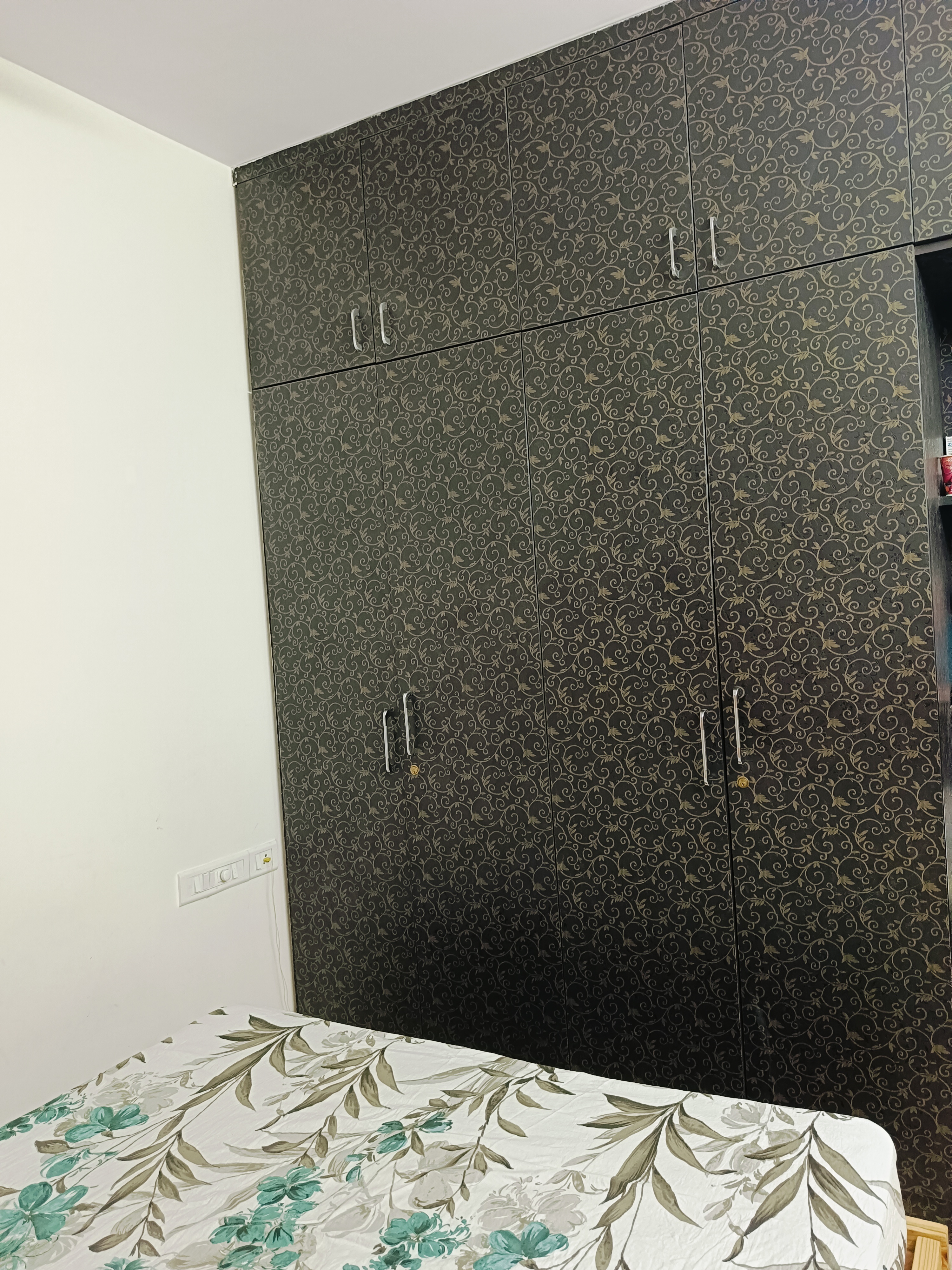 https://findmyroom-property-images-india.s3.ap-south-1.amazonaws.com/klxkn-1716128553439-02476.jpg