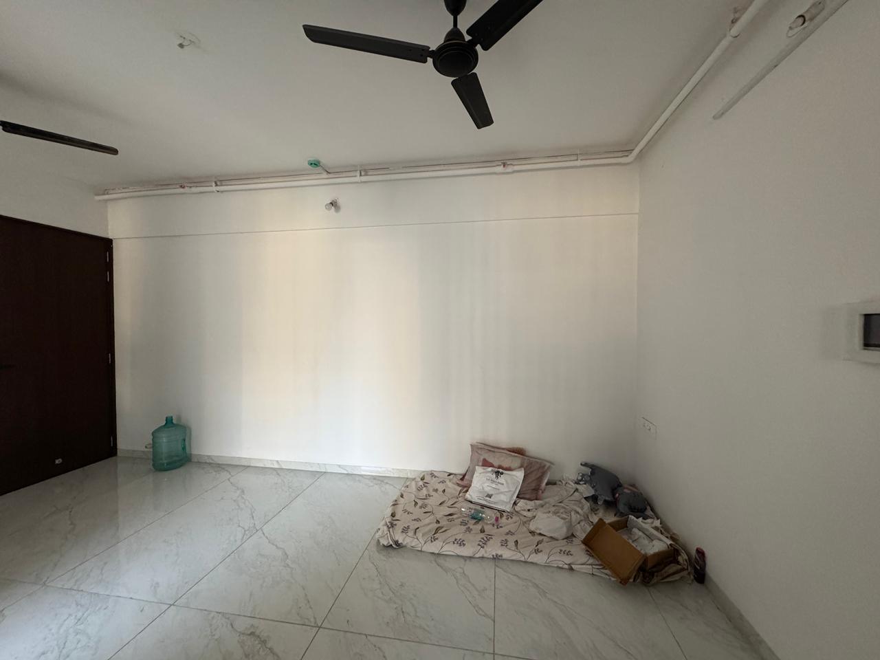 https://findmyroom-property-images-india.s3.ap-south-1.amazonaws.com/ksusy-1763470350758-77118