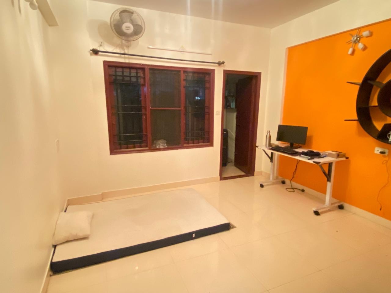 https://findmyroom-property-images-india.s3.ap-south-1.amazonaws.com/ktamp-1761073563825-75512