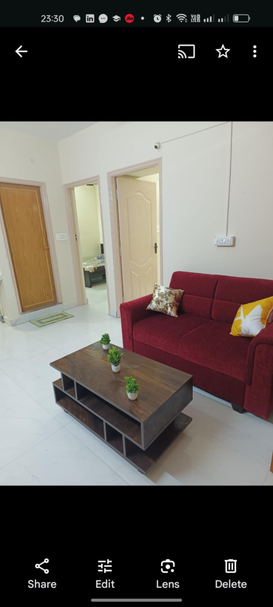 https://findmyroom-property-images-india.s3.ap-south-1.amazonaws.com/kuhfi-1738228676677-08684.jpg