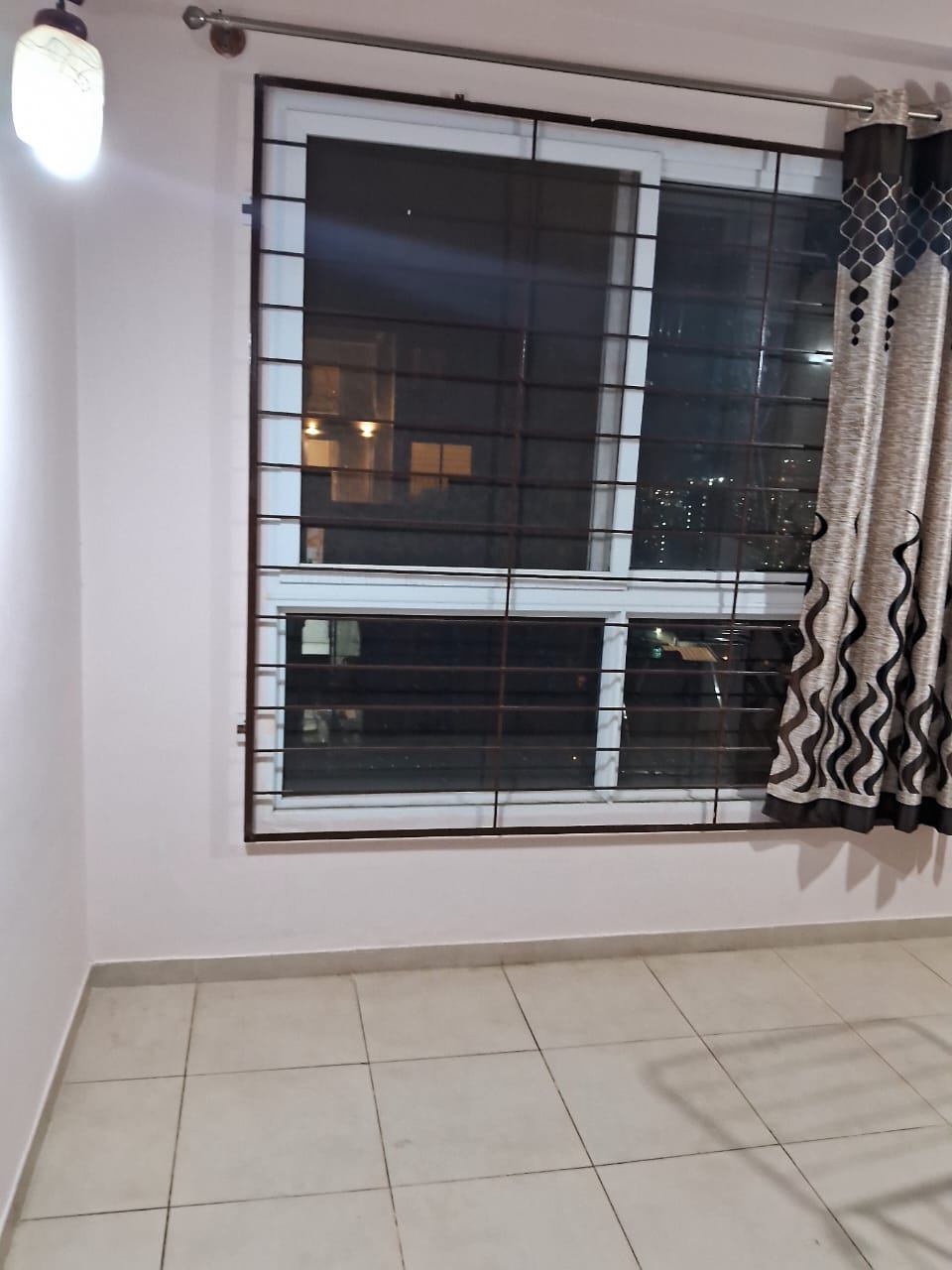 https://findmyroom-property-images-india.s3.ap-south-1.amazonaws.com/kunjc-1725027979044-76875.jpg