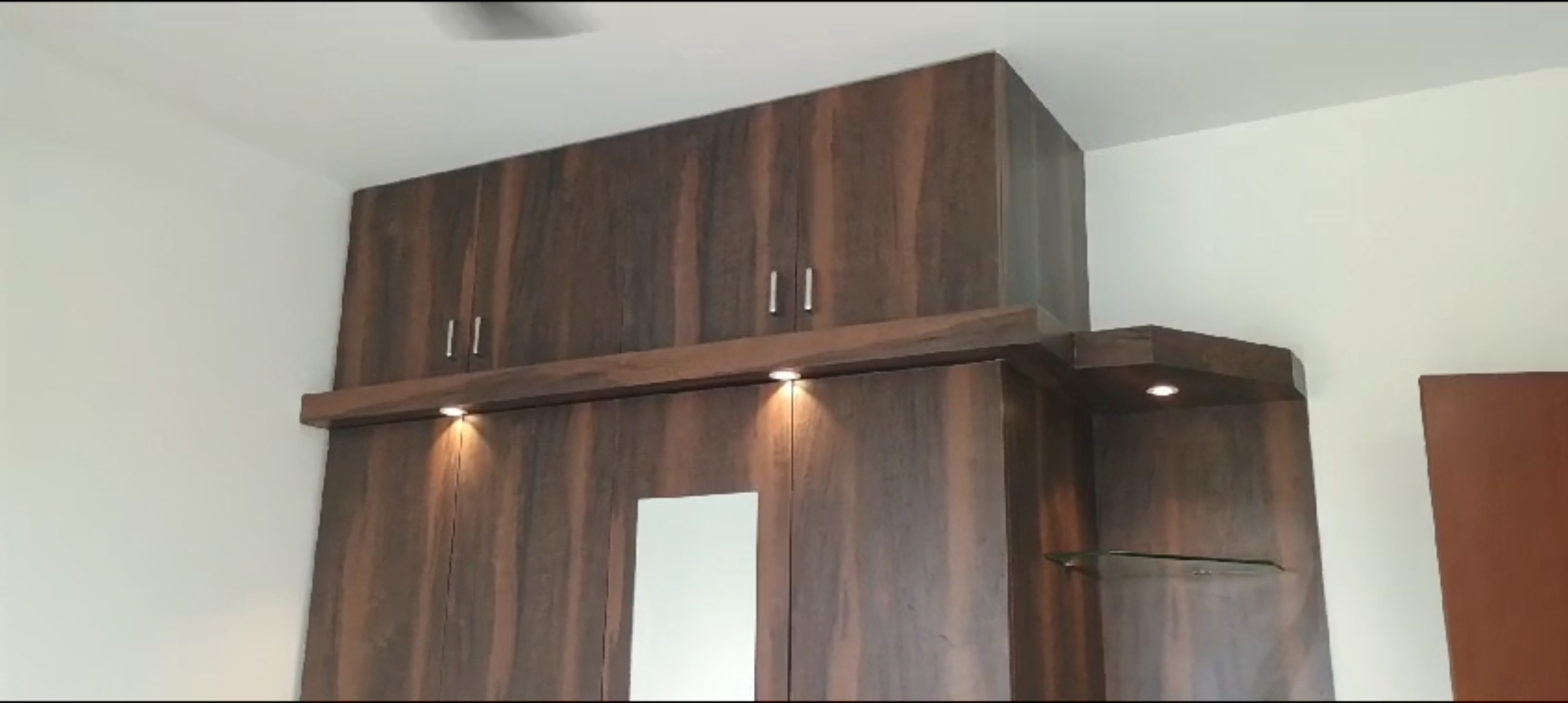 https://findmyroom-property-images-india.s3.ap-south-1.amazonaws.com/kwcmj-1755276876552-42641.jpg