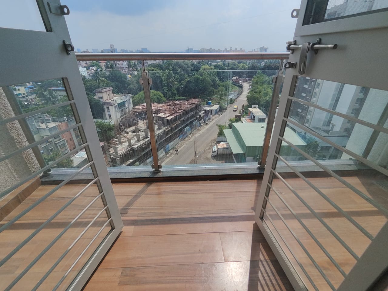 https://findmyroom-property-images-india.s3.ap-south-1.amazonaws.com/kyoko-1729676557312-15242.jpeg