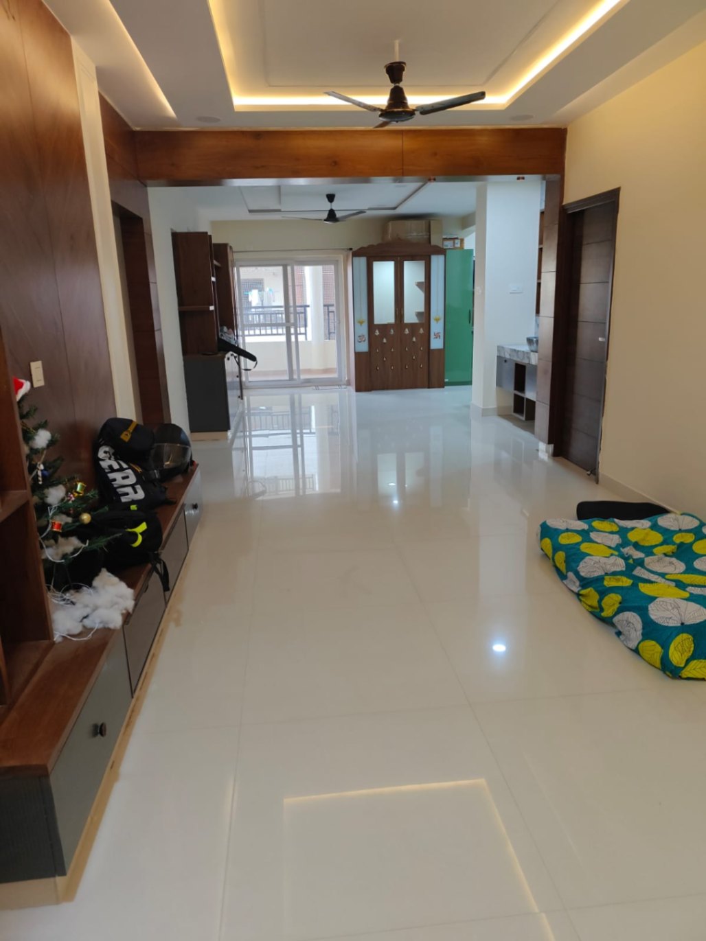 https://findmyroom-property-images-india.s3.ap-south-1.amazonaws.com/kzhin-1774083481662-08227