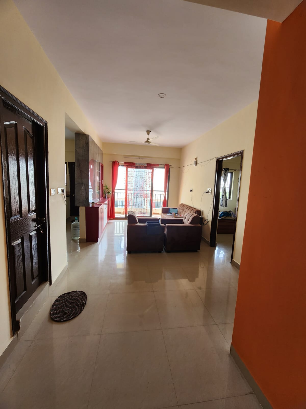 https://findmyroom-property-images-india.s3.ap-south-1.amazonaws.com/kzroo-1716006720725-14803.jpg