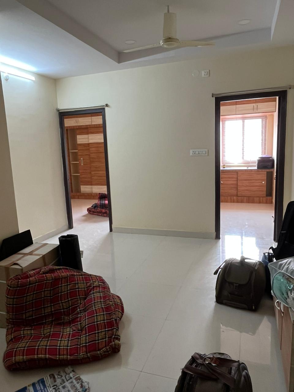 https://findmyroom-property-images-india.s3.ap-south-1.amazonaws.com/kzytd-1678997436415-88208.jpg
