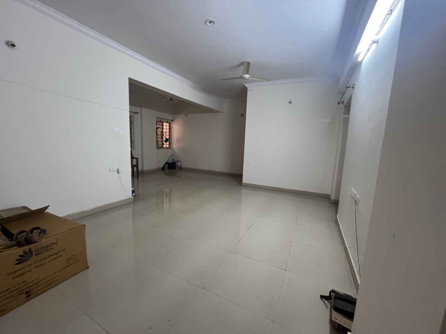 https://findmyroom-property-images-india.s3.ap-south-1.amazonaws.com/lawdf-1768393234418-02040