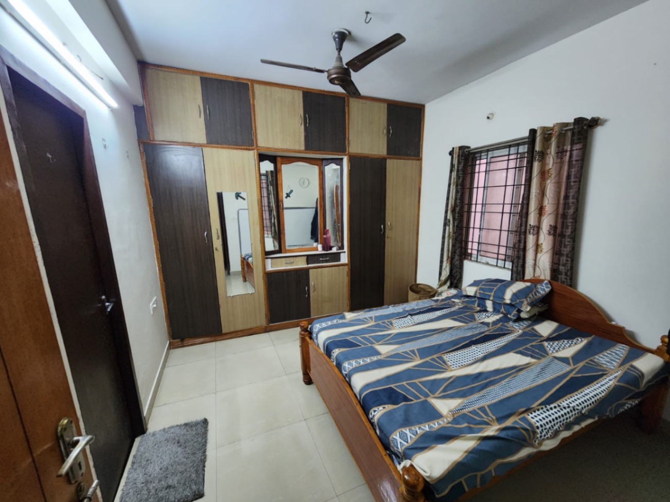 https://findmyroom-property-images-india.s3.ap-south-1.amazonaws.com/lbole-1772894158693-50713