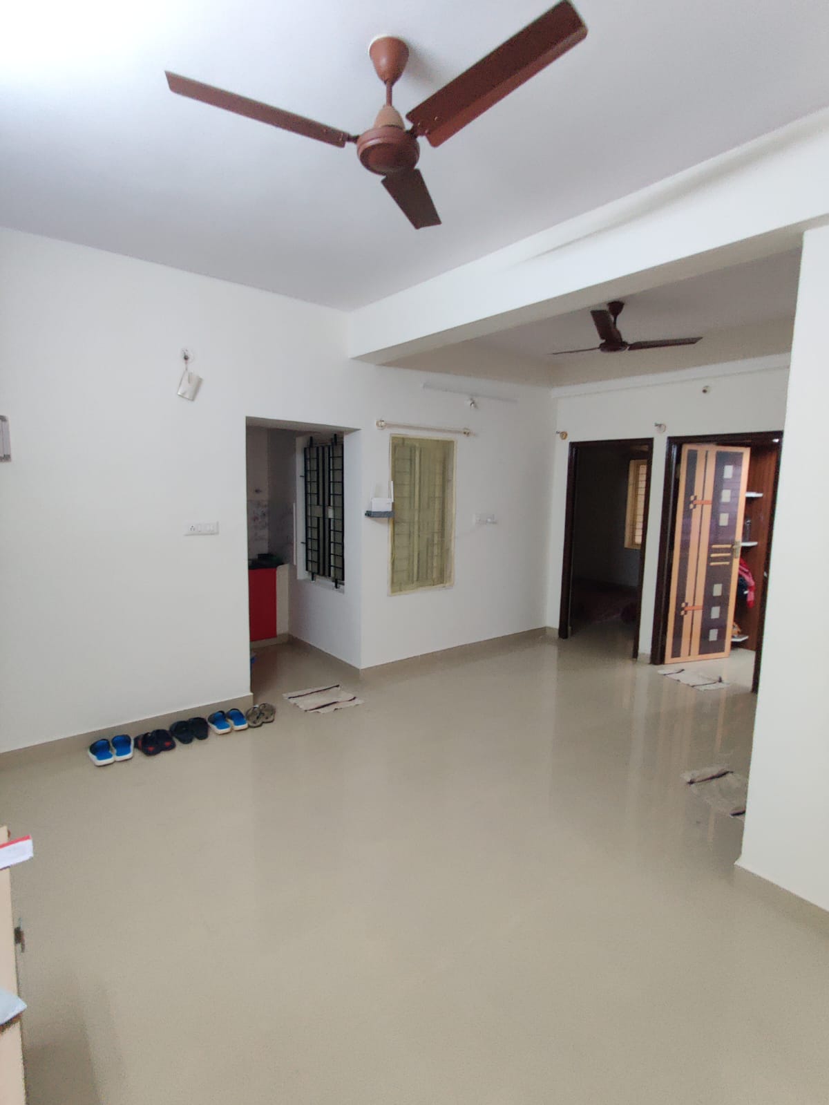 https://findmyroom-property-images-india.s3.ap-south-1.amazonaws.com/lcibo-1687949790874-34001.jpg