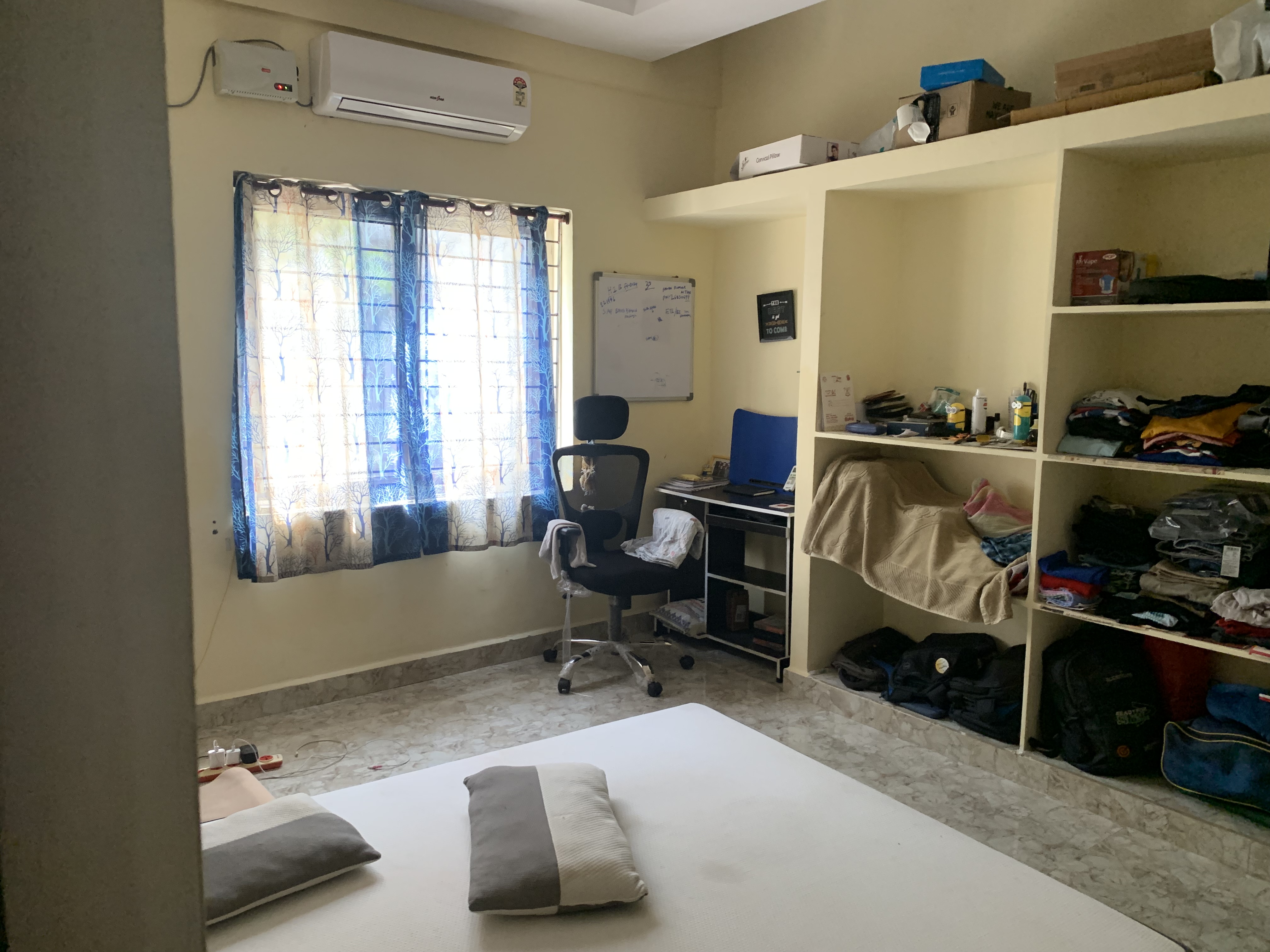 https://findmyroom-property-images-india.s3.ap-south-1.amazonaws.com/lcozy-1709643898200-05681.jpeg