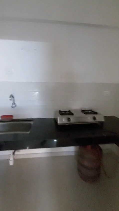 https://findmyroom-property-images-india.s3.ap-south-1.amazonaws.com/lhhaz-1711535105342-10452.jpg