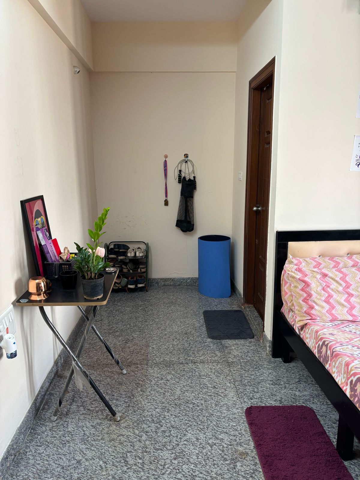 https://findmyroom-property-images-india.s3.ap-south-1.amazonaws.com/likzf-1742868481663-71400.jpeg