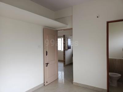 https://findmyroom-property-images-india.s3.ap-south-1.amazonaws.com/ljthp-1665480514375-06301.jpeg