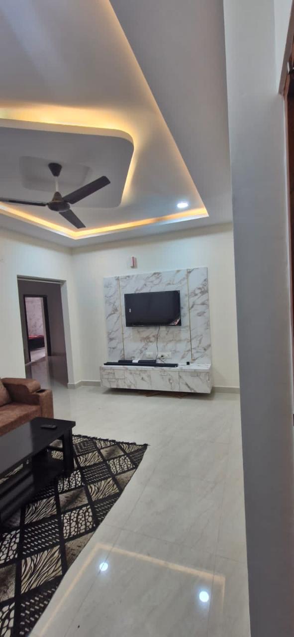 https://findmyroom-property-images-india.s3.ap-south-1.amazonaws.com/ljxrk-1727107985686-20764.jpeg