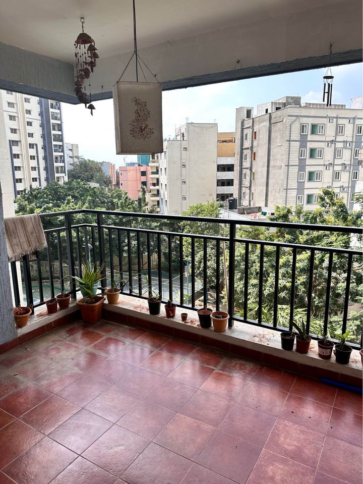 https://findmyroom-property-images-india.s3.ap-south-1.amazonaws.com/lkydx-1704271264921-84773.jpg