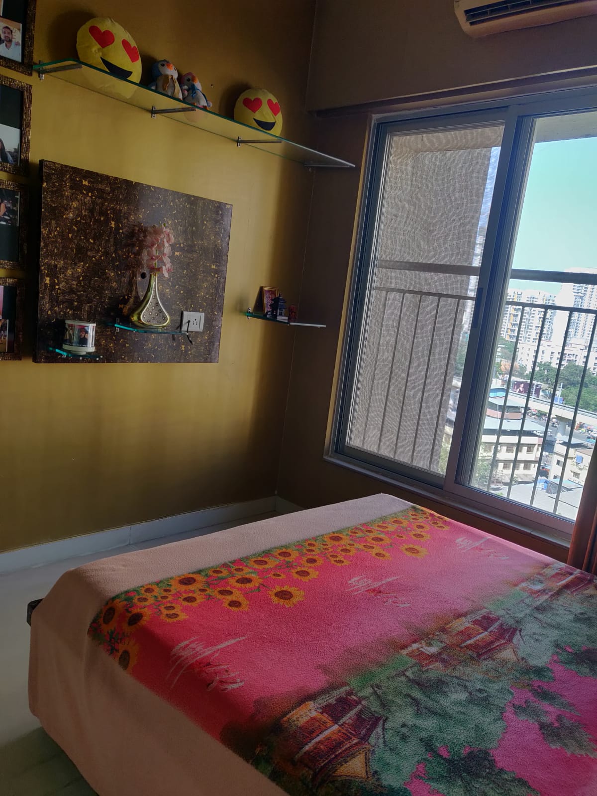 https://findmyroom-property-images-india.s3.ap-south-1.amazonaws.com/llfim-1744999879647-62670.jpeg