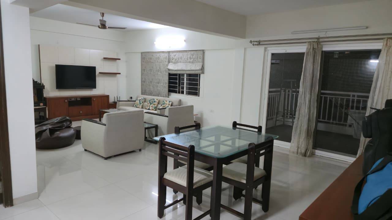 https://findmyroom-property-images-india.s3.ap-south-1.amazonaws.com/lmrsv-1768652820153-46827