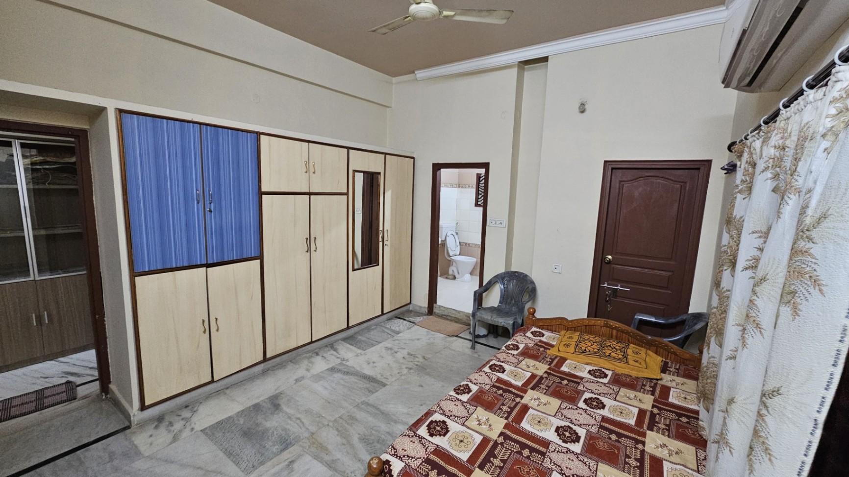 https://findmyroom-property-images-india.s3.ap-south-1.amazonaws.com/lnnet-1768641717365-26657