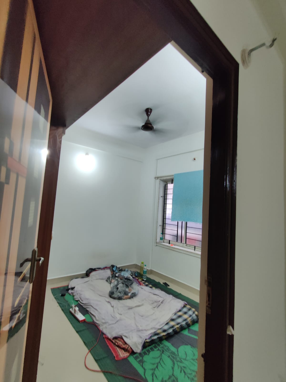 https://findmyroom-property-images-india.s3.ap-south-1.amazonaws.com/loore-1687949790876-53081.jpg