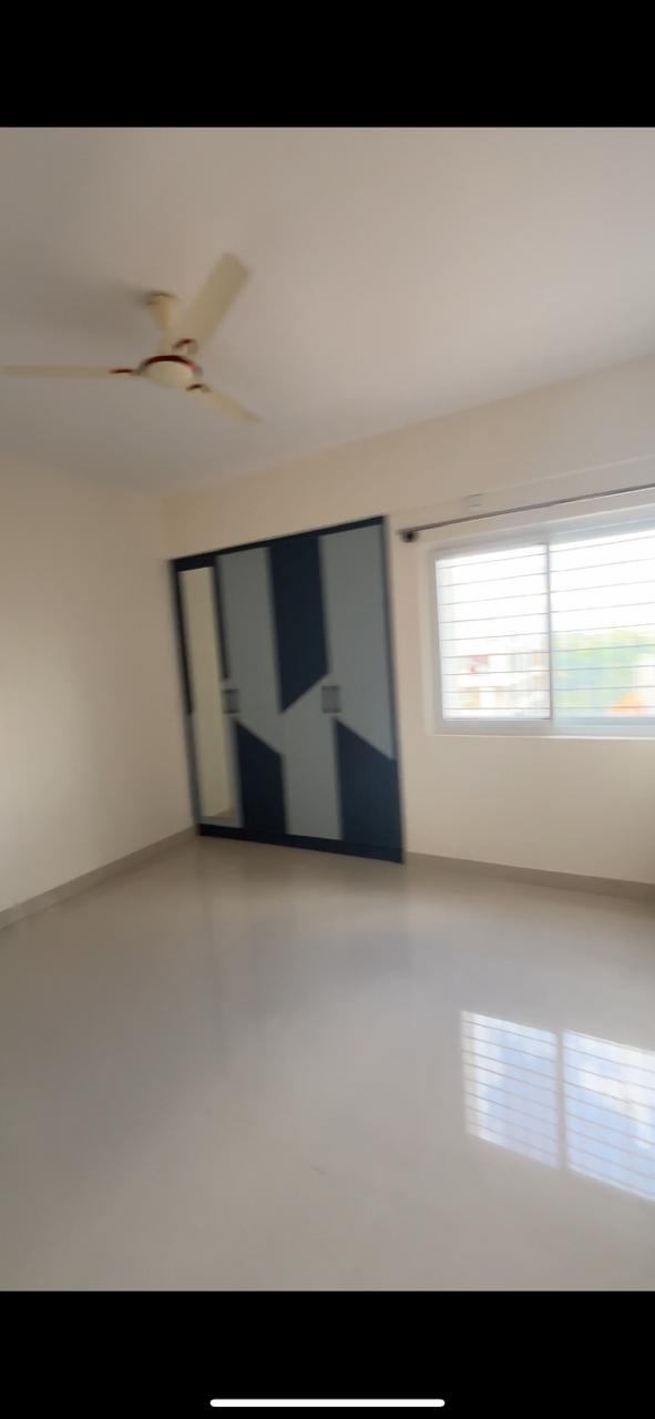 https://findmyroom-property-images-india.s3.ap-south-1.amazonaws.com/lowma-1759750507821-33281