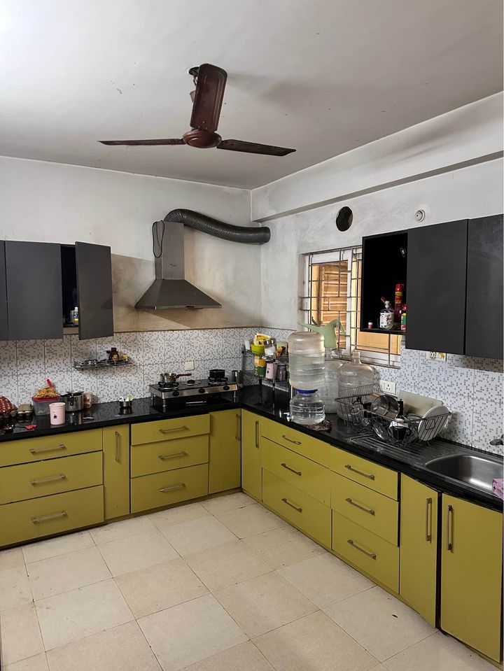 https://findmyroom-property-images-india.s3.ap-south-1.amazonaws.com/loync-1704271264922-64584.jpg