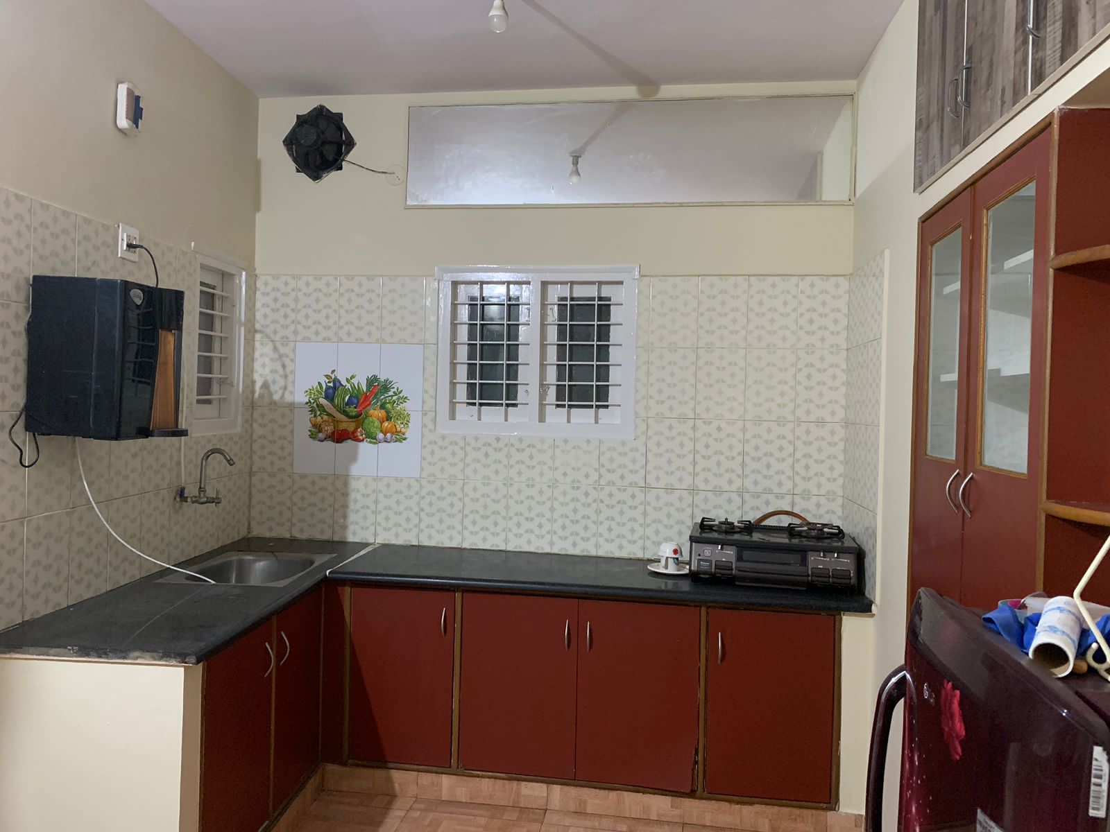 https://findmyroom-property-images-india.s3.ap-south-1.amazonaws.com/lpgam-1702998970976-43710.jpeg