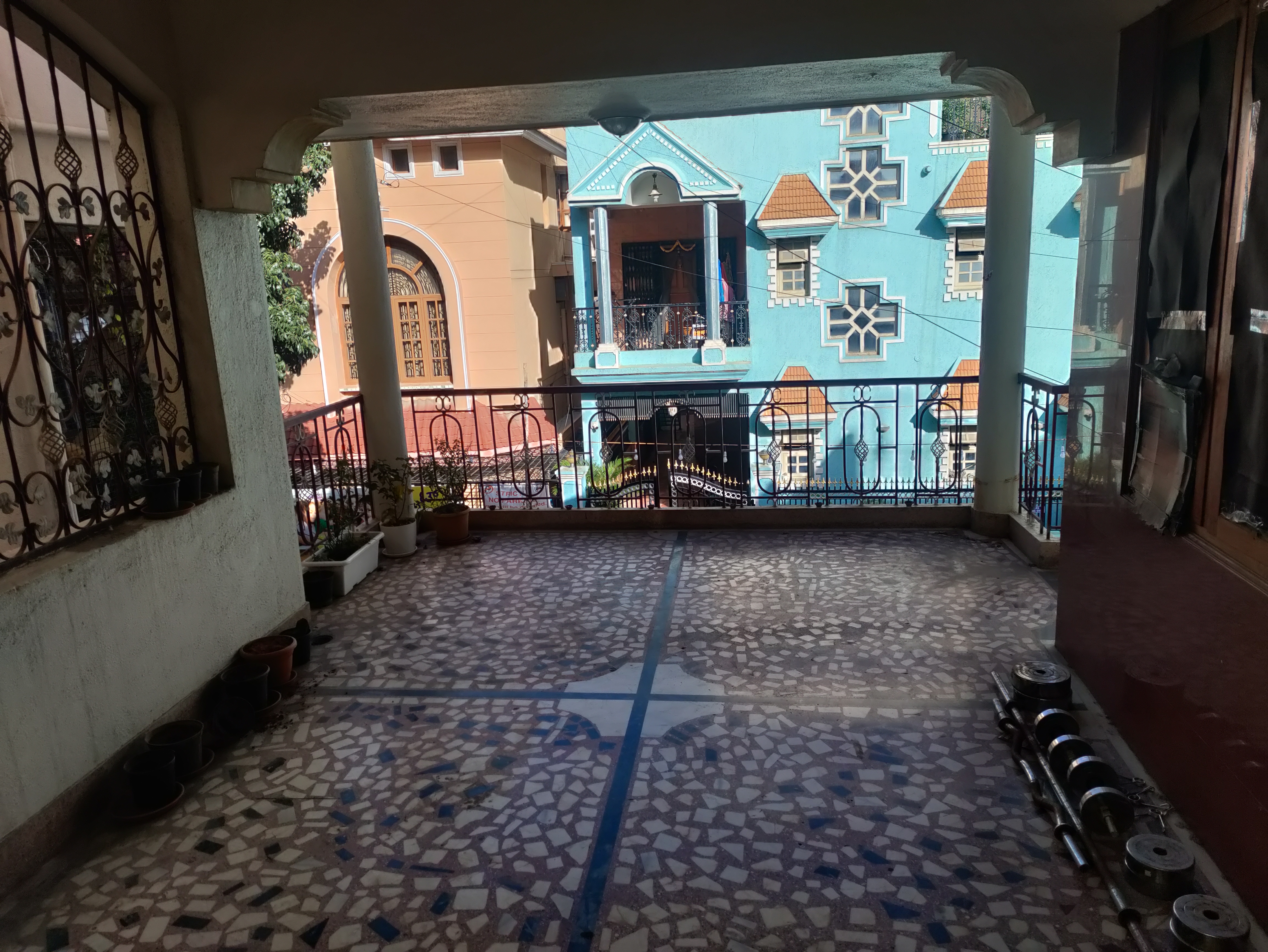 https://findmyroom-property-images-india.s3.ap-south-1.amazonaws.com/lqfmi-1726401280606-48534.jpg