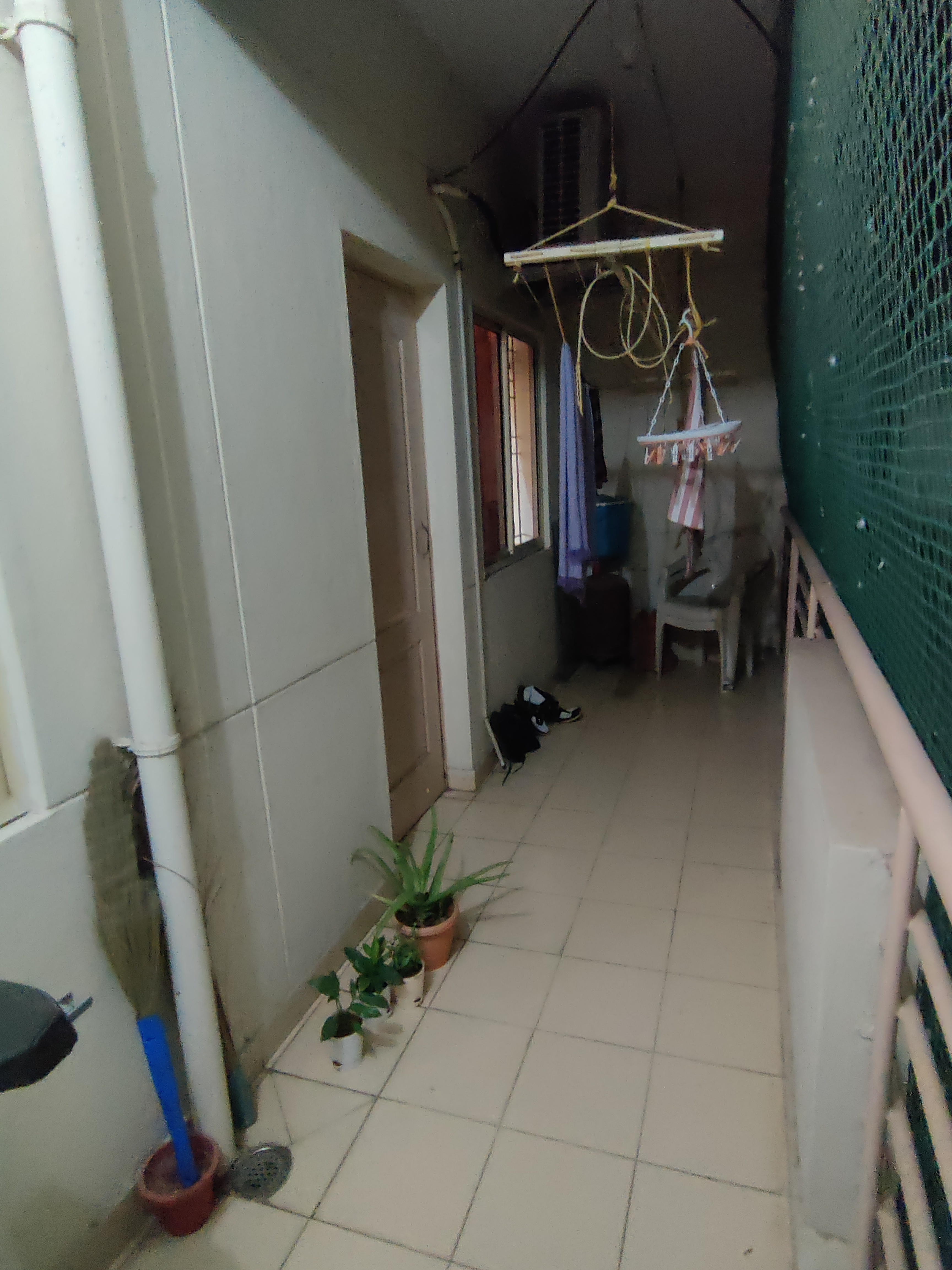 https://findmyroom-property-images-india.s3.ap-south-1.amazonaws.com/lqqjw-1712245479244-51533.jpg