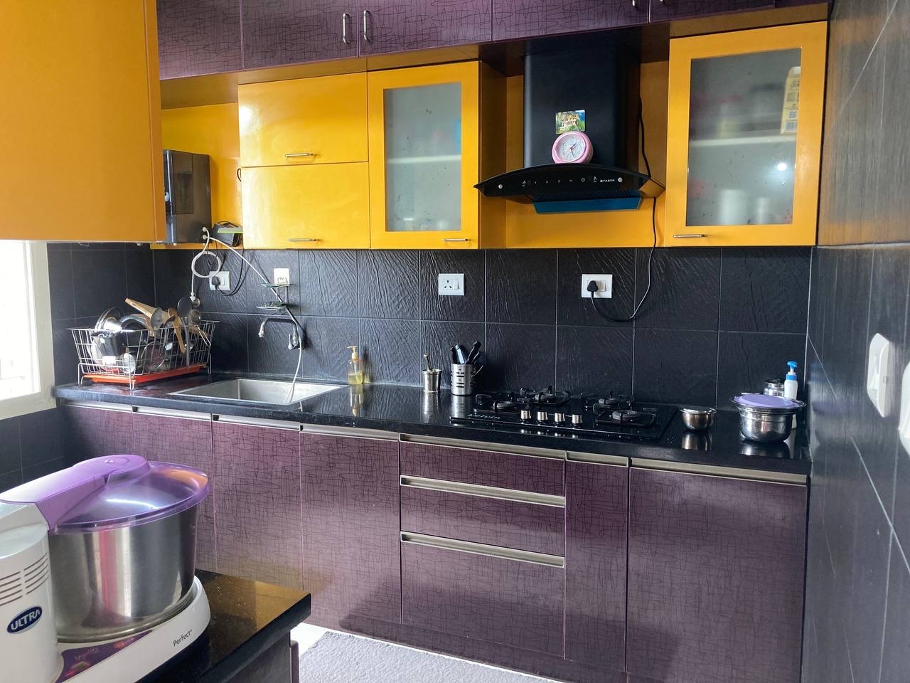 https://findmyroom-property-images-india.s3.ap-south-1.amazonaws.com/lrihg-1749975310331-81048.jpg