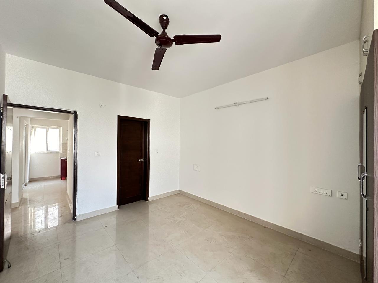 https://findmyroom-property-images-india.s3.ap-south-1.amazonaws.com/lyfen-1711116251446-73257.jpeg