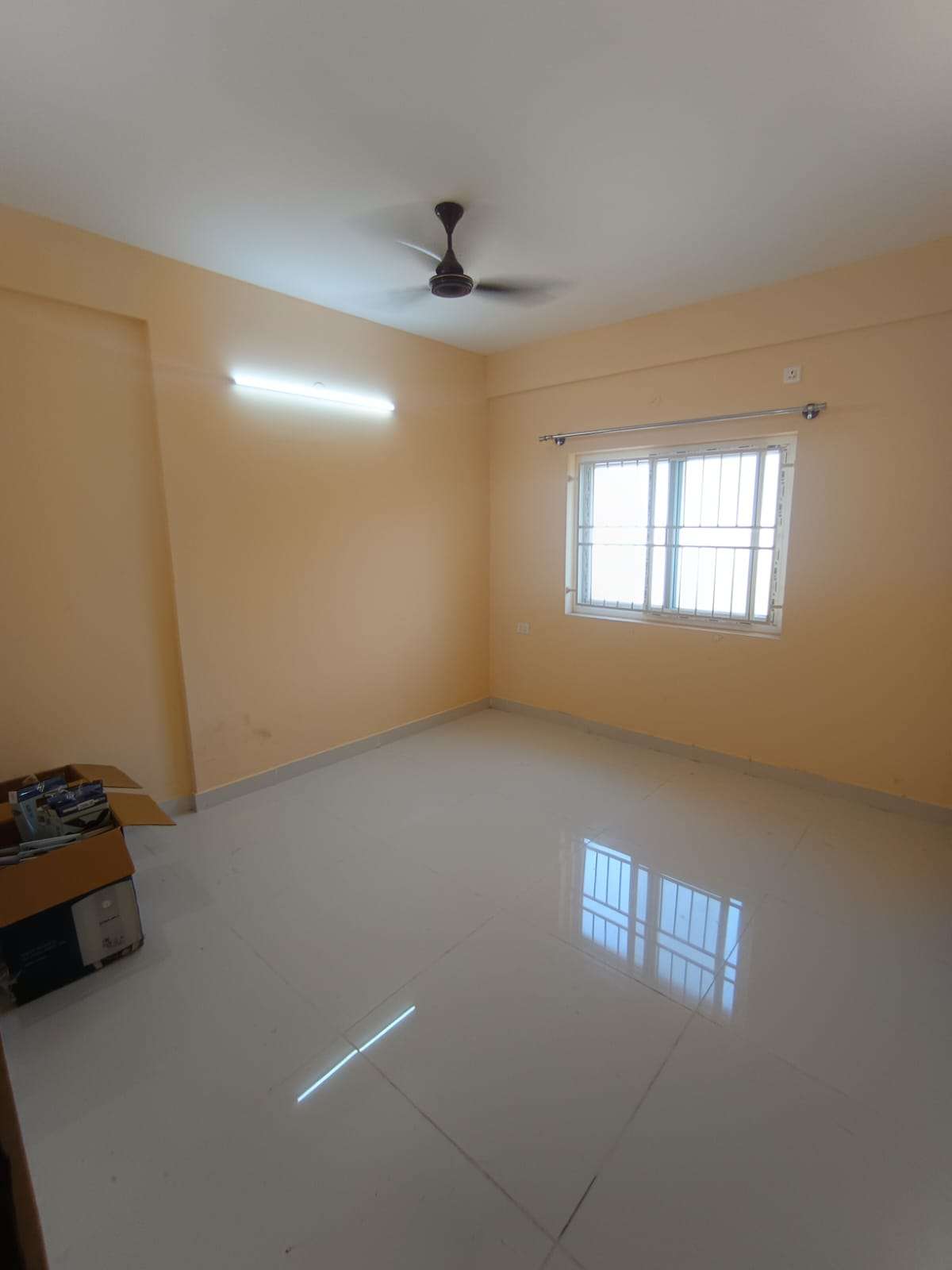 https://findmyroom-property-images-india.s3.ap-south-1.amazonaws.com/lyflu-1771141050787-32524