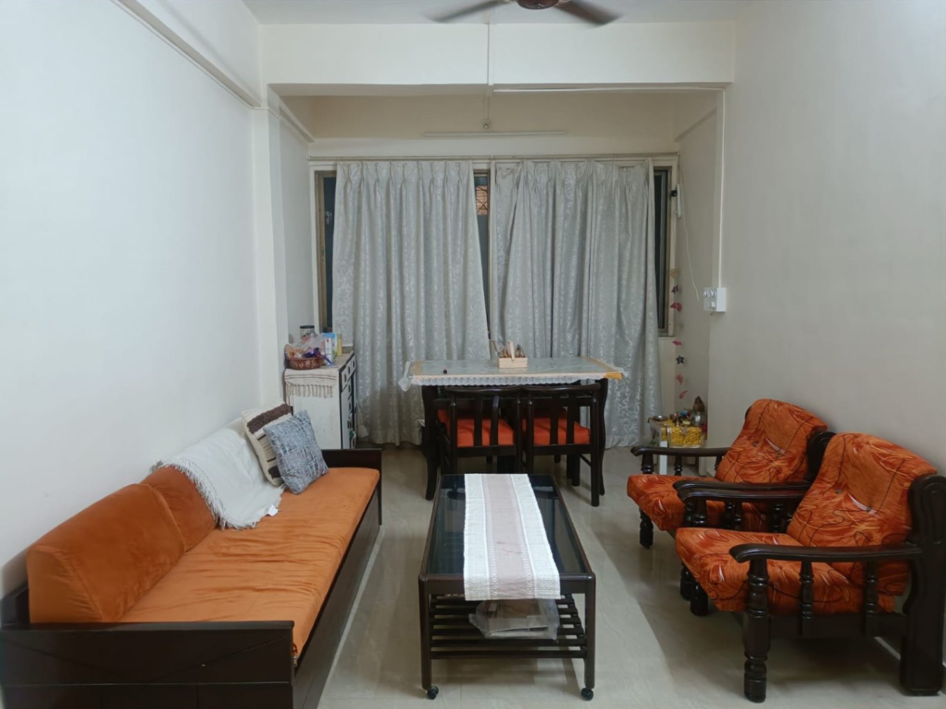 https://findmyroom-property-images-india.s3.ap-south-1.amazonaws.com/lyler-1763104889087-21085