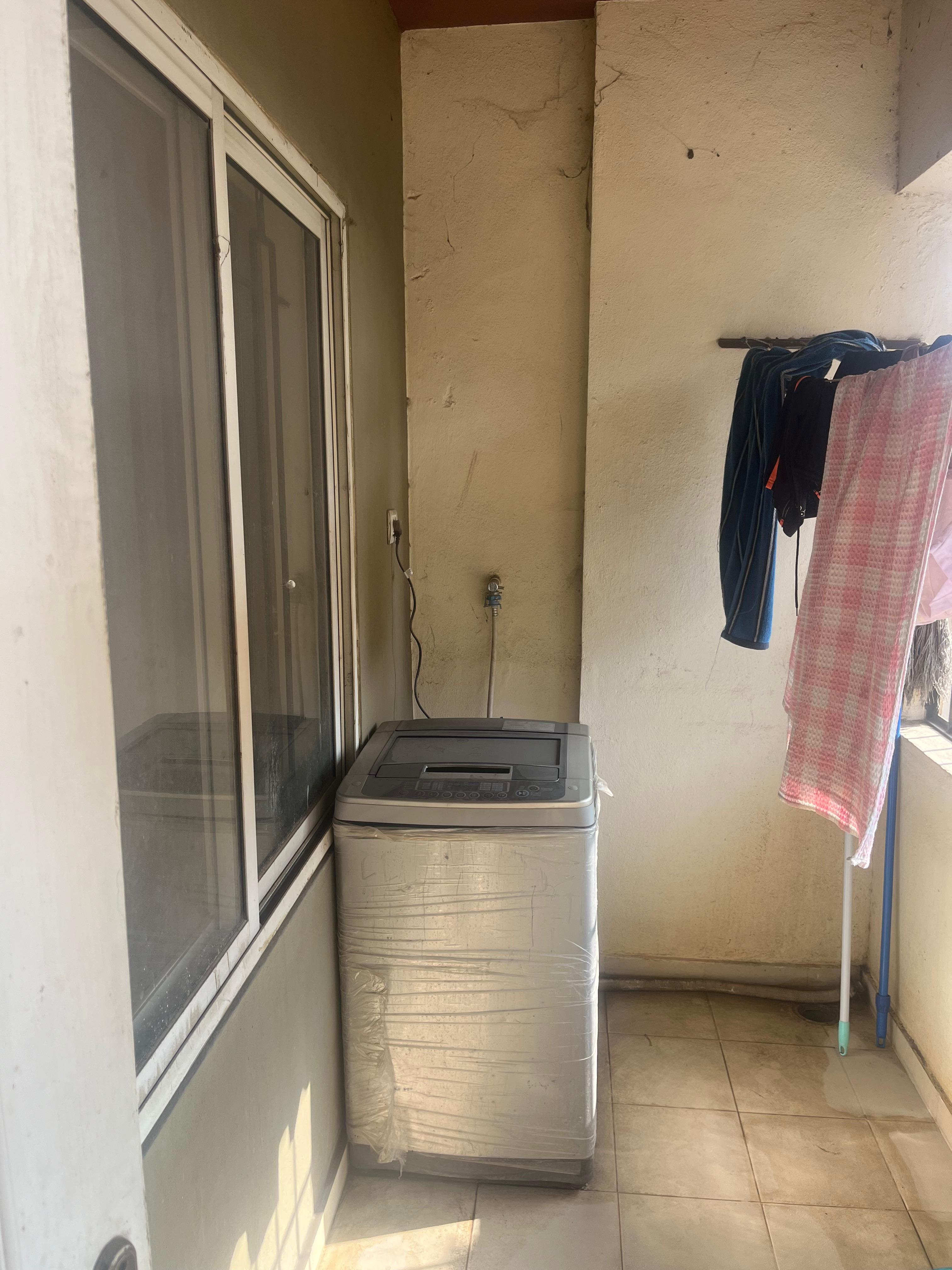 https://findmyroom-property-images-india.s3.ap-south-1.amazonaws.com/lylof-1743997901934-53735.jpeg