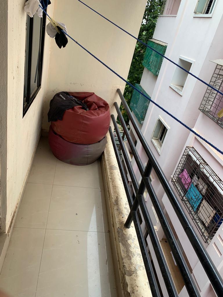 https://findmyroom-property-images-india.s3.ap-south-1.amazonaws.com/lzdpd-1687610748768-33137.jpg