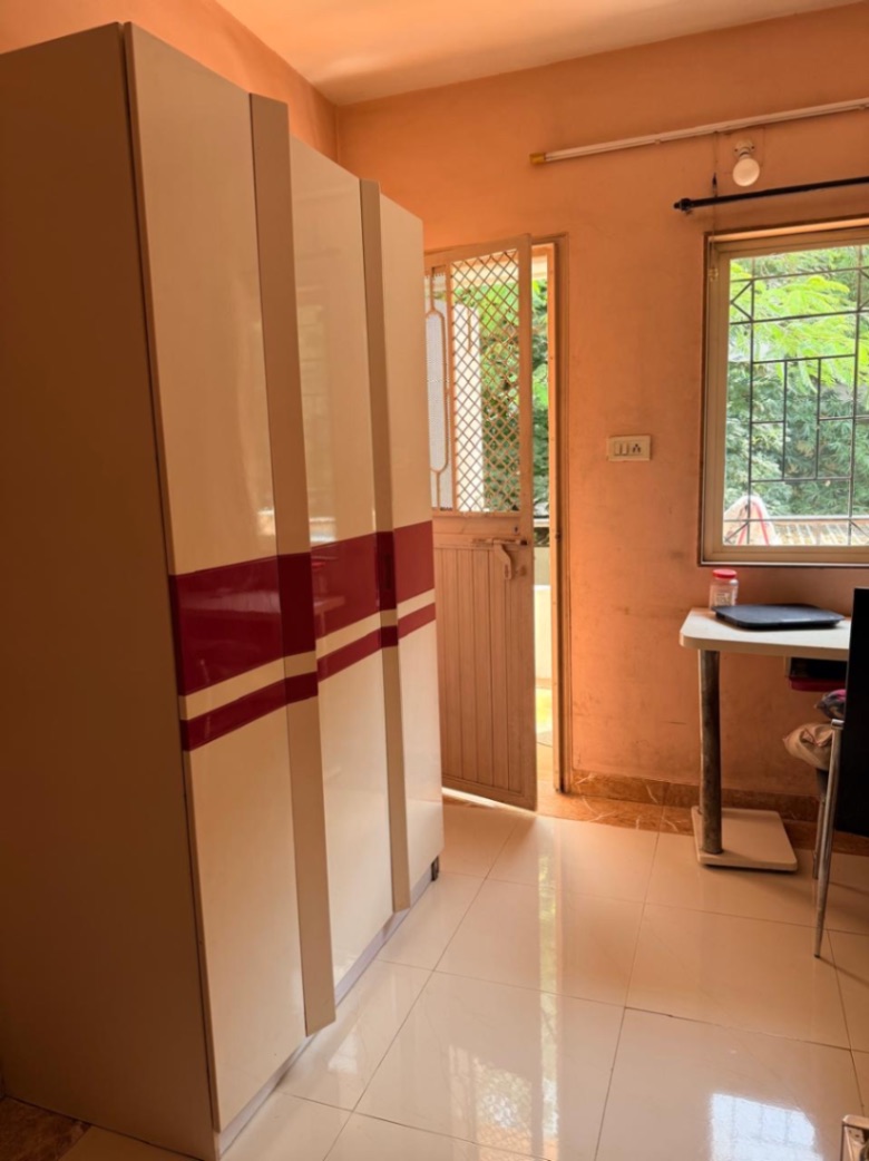 https://findmyroom-property-images-india.s3.ap-south-1.amazonaws.com/mavxe-1759917694856-86813
