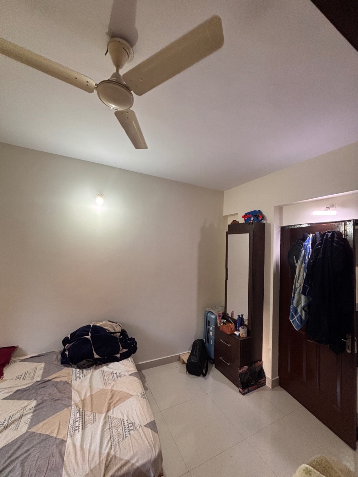 https://findmyroom-property-images-india.s3.ap-south-1.amazonaws.com/mcgmq-1766844643587-46554