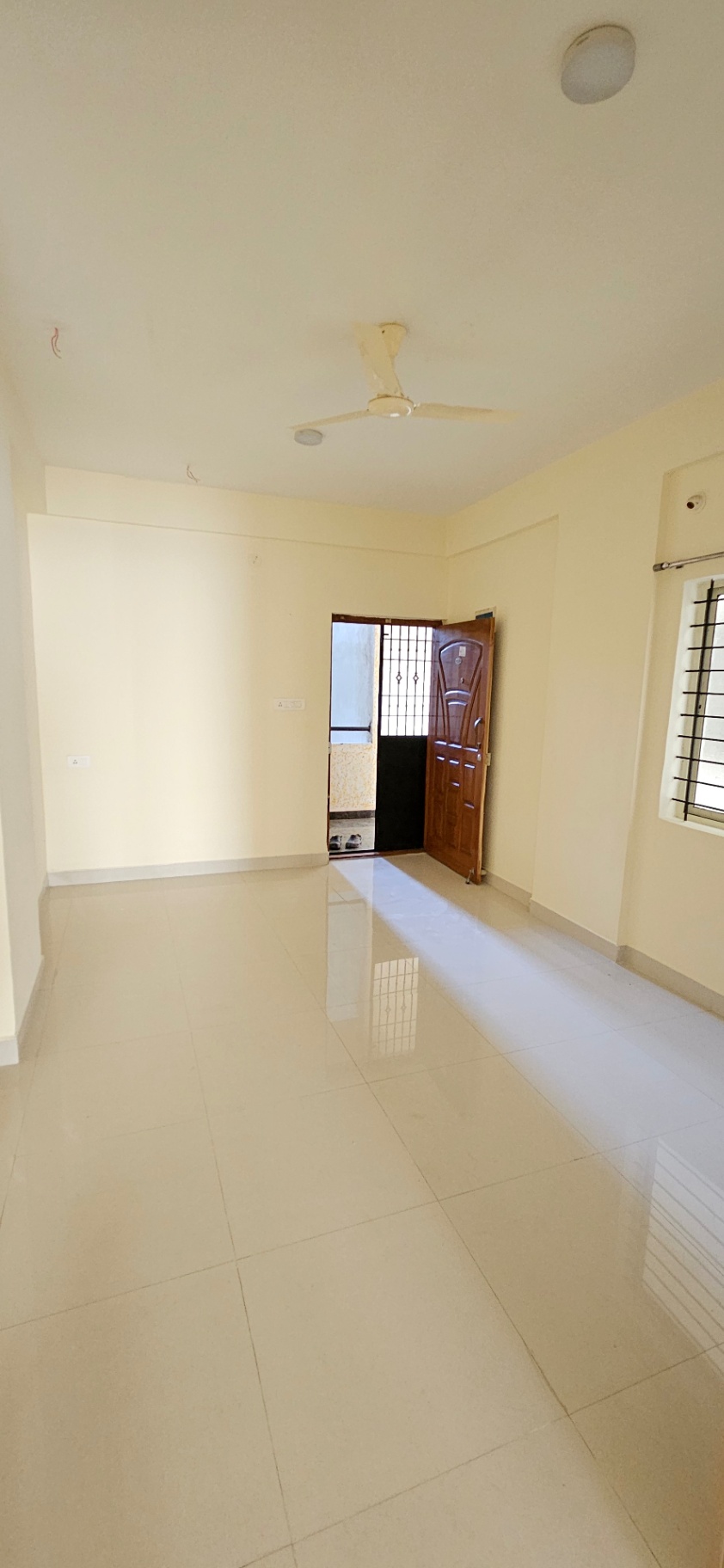 https://findmyroom-property-images-india.s3.ap-south-1.amazonaws.com/mfzmr-1767775808546-46535