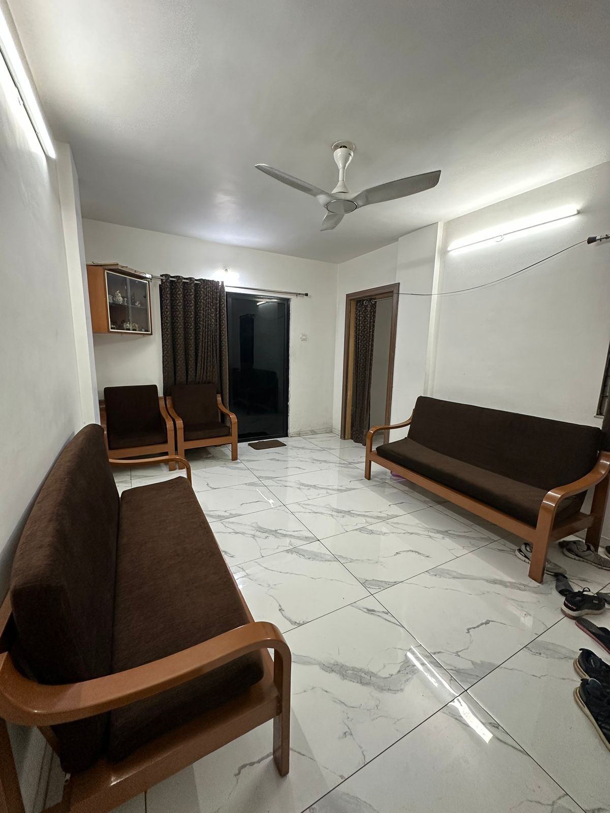 https://findmyroom-property-images-india.s3.ap-south-1.amazonaws.com/mnkxt-1705298478616-36745.jpg