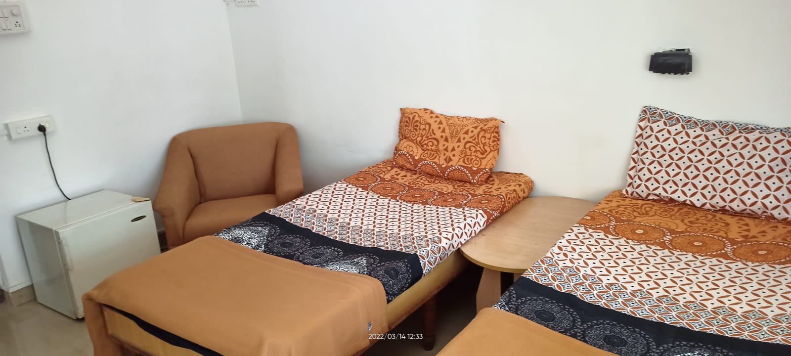 https://findmyroom-property-images-india.s3.ap-south-1.amazonaws.com/mpmco-1739276610081-76172.jpg