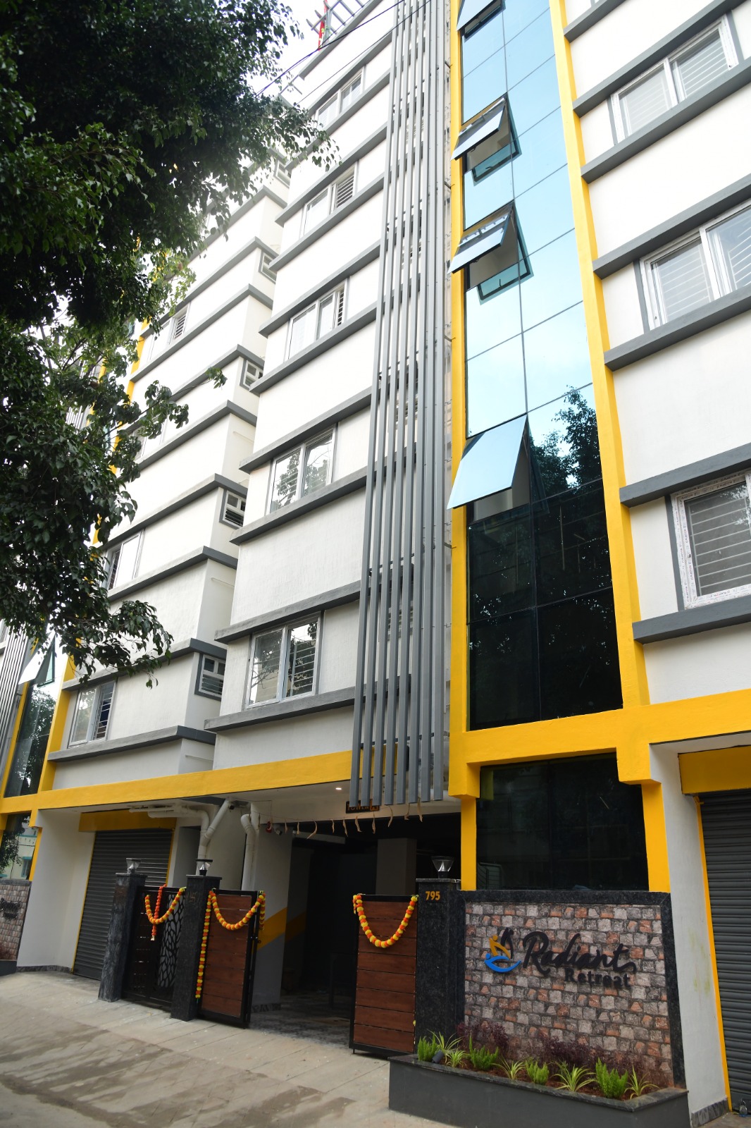 https://findmyroom-property-images-india.s3.ap-south-1.amazonaws.com/mqwsv-1720754720809-78001.jpg