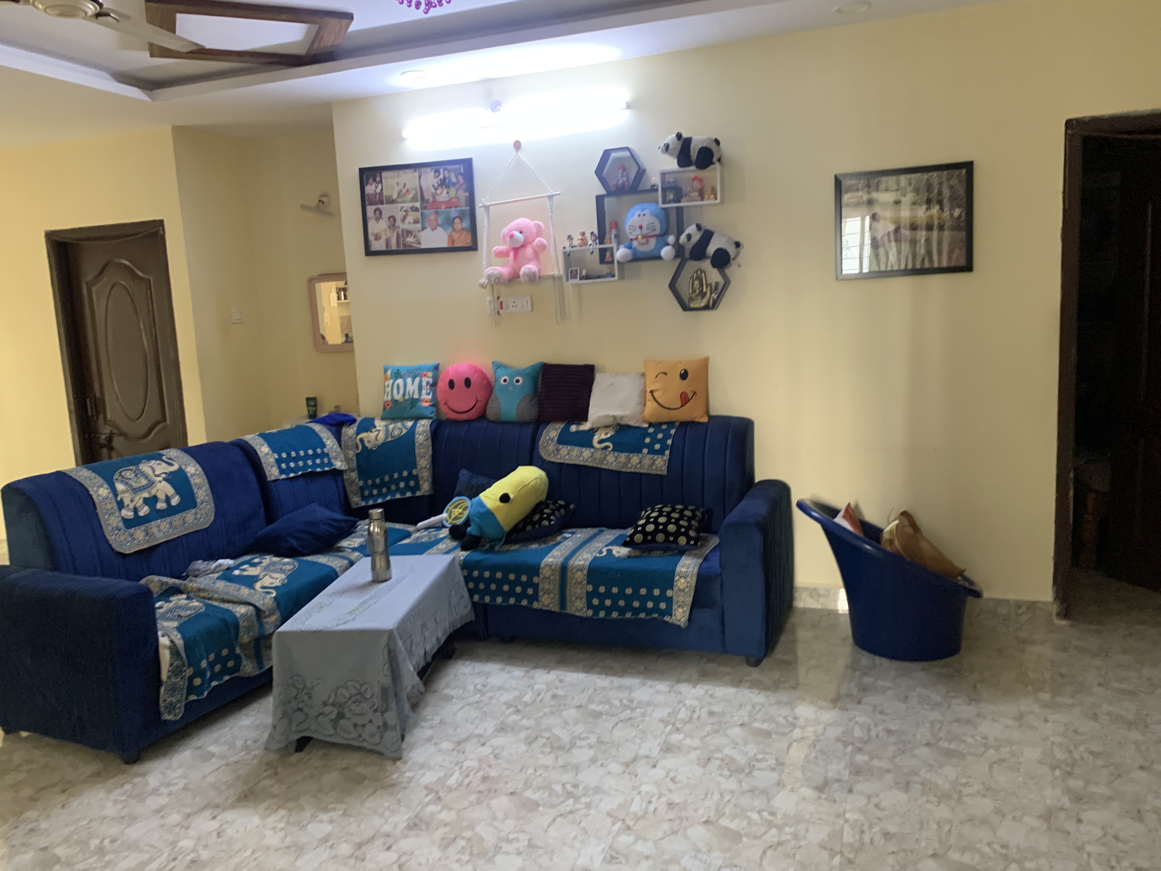 https://findmyroom-property-images-india.s3.ap-south-1.amazonaws.com/mwncr-1709643898116-72134.jpeg