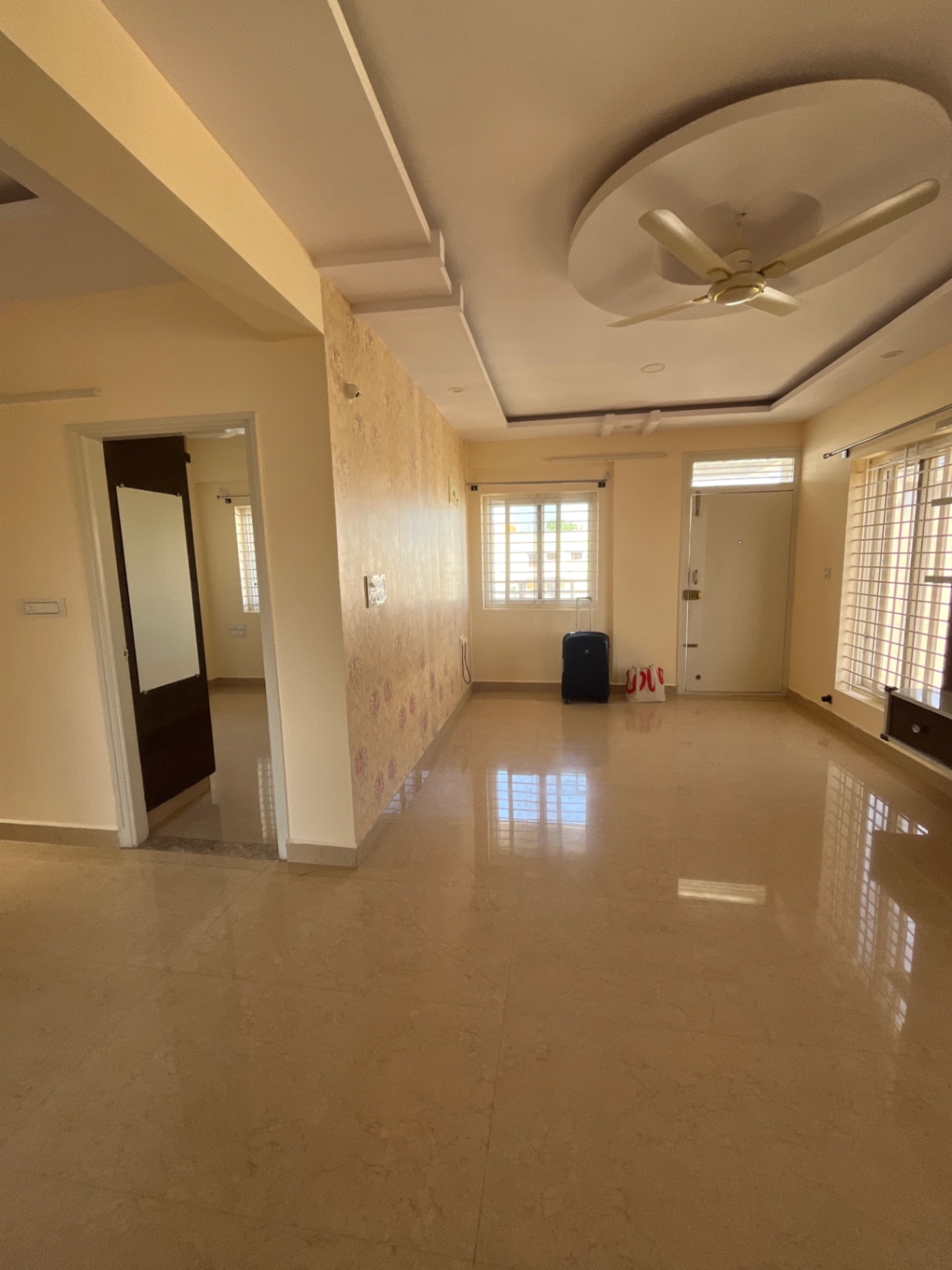 https://findmyroom-property-images-india.s3.ap-south-1.amazonaws.com/mwoqe-1767341852440-82712