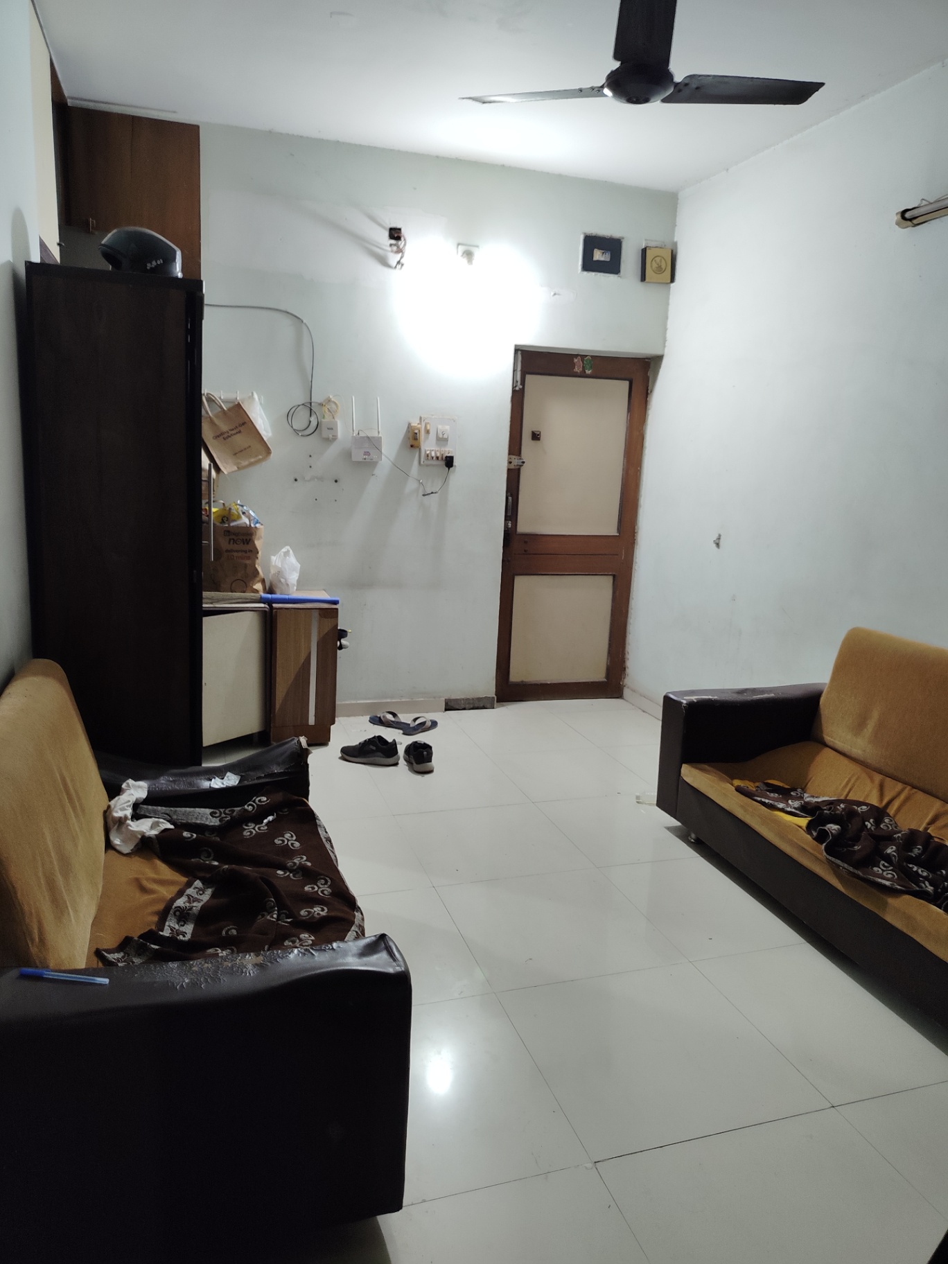 https://findmyroom-property-images-india.s3.ap-south-1.amazonaws.com/mzssj-1759772871821-31437