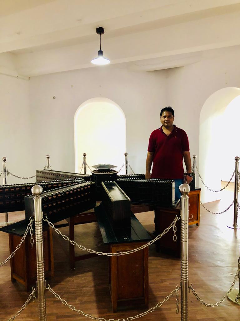 https://findmyroom-property-images-india.s3.ap-south-1.amazonaws.com/naeav-1690114970469-54816.jpg