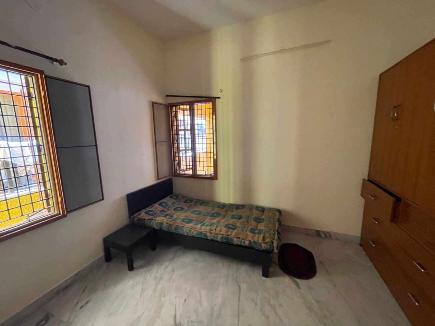 https://findmyroom-property-images-india.s3.ap-south-1.amazonaws.com/nayxu-1770276504993-65666